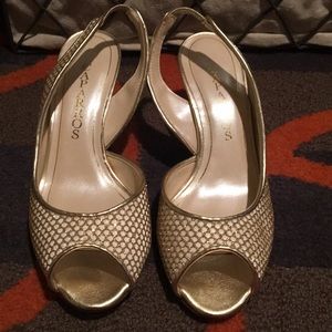 Super cute slip one heels - NEVER WORN